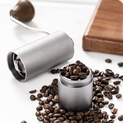 Smerigliatrice manuale per chicchi di caffè in acciaio inossidabile con fresa conica in metallo, portatile, lavabile, a manovella