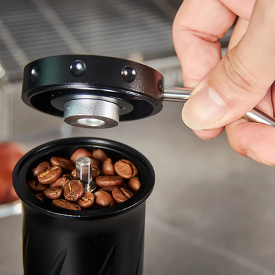 Rivestimento manuale di Single Dose Titanium della smerigliatrice dei chicchi di caffè dell'ente conico di industria
