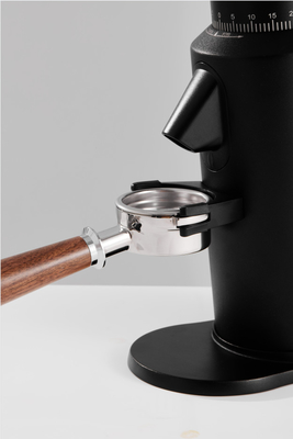 Macchine da caffè domestiche a tensione personalizzabile con lama di rivestimento in titano